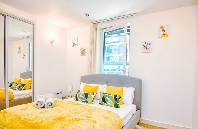 Luxury flat at Hayes near Heathrow Airport, London