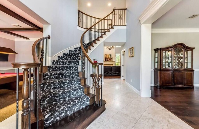 Luxury Home-Elevator, Theater, Keller ISD PETS OK