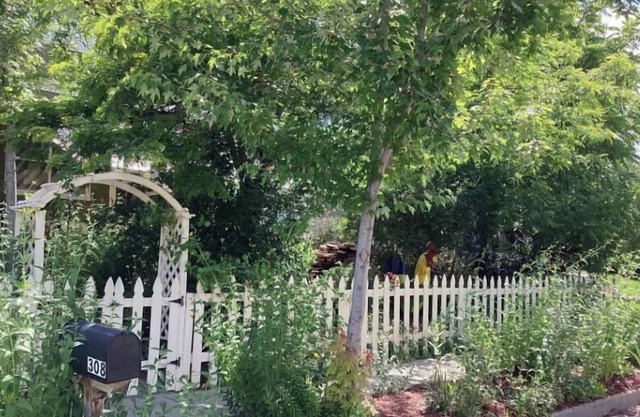 Luxury home walking distance to recreation center, restaurants and open space.