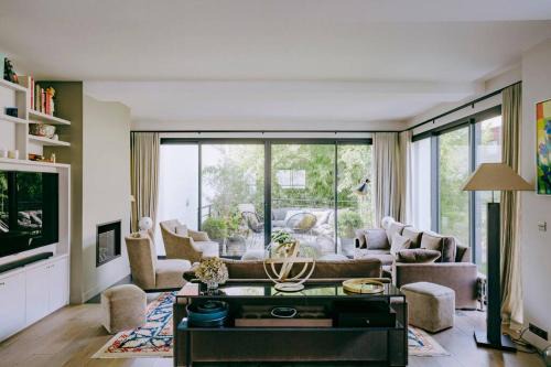 Luxury house for 8 - 3 terraces - By Askmefrance