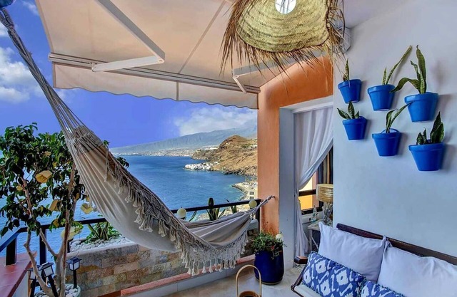 Luxury House In Symphony With Nature & Ocean Views