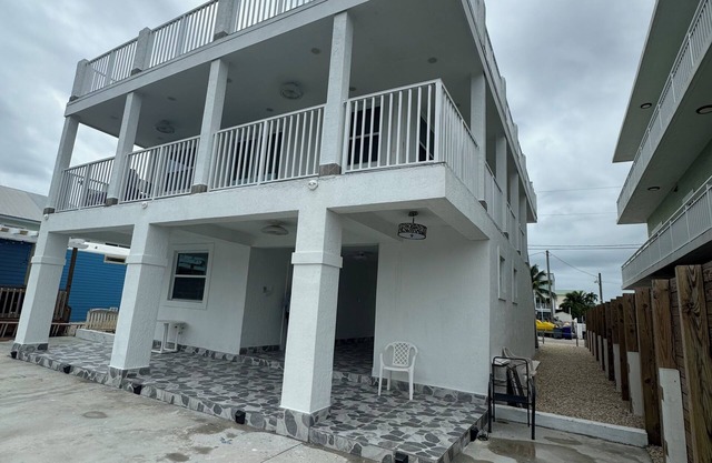 Luxury Keys Hideaway, Waterfront, Modern & Peaceful Paradise