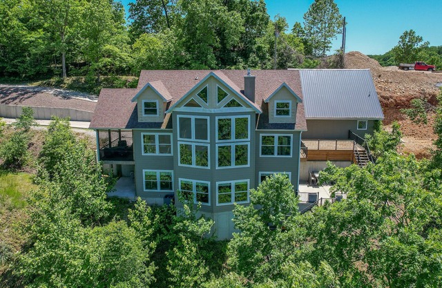 Luxury Lakeaway Chalet with Bunkhouse