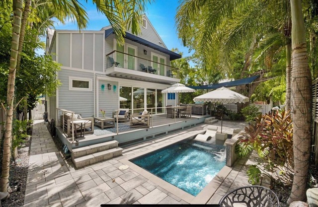 Luxury Mansion in Old Town Key West – Four Bedrooms, Private Pool