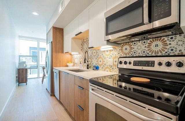 Luxury Modern Townhome I Old Town Scottsdale