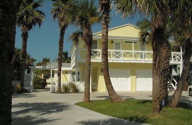 Luxury Oceanfront Estate Direct on the Sand