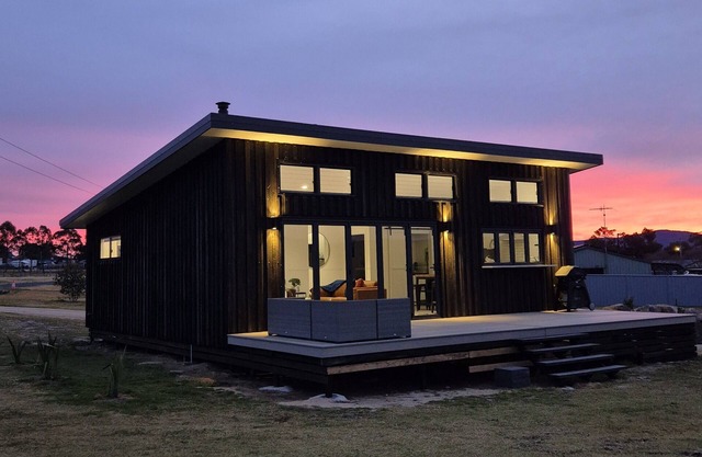Luxury retreat near Girraween​