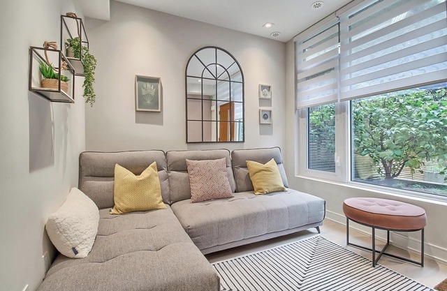 Luxury Townhouse in Downtown Toronto