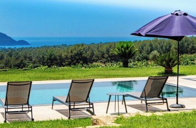 Luxury villa in Cadière d'Azur