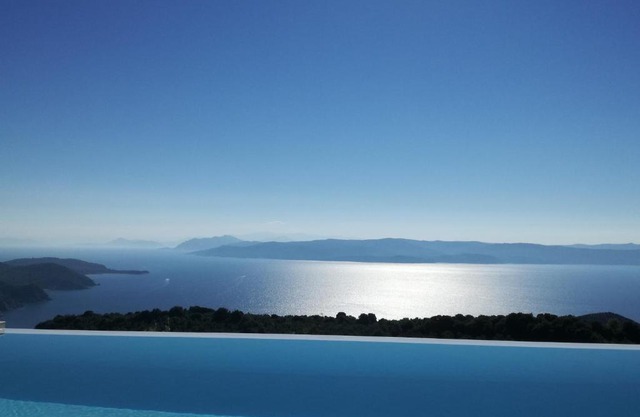 Luxury Villa in Kechria 2