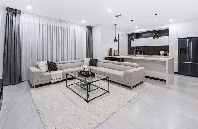 Luxury Villa in Runaway Bay