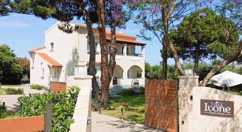 Luxury Villa "Ivone" in Almyros Beach - Private Villa near the Sea