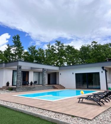 Luxury Villa Mojito