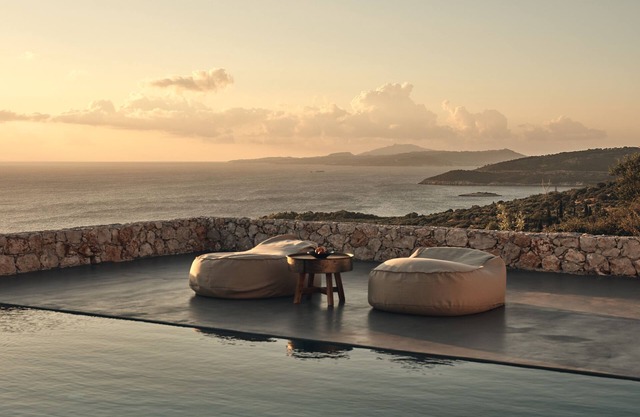 Luxury villa with private pool and amazing sea view