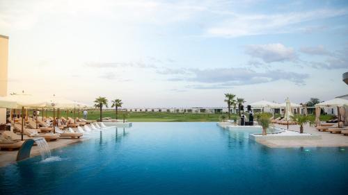 Luxury Villas near Bucharest National Golf & Country Club