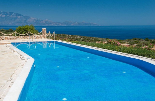 Luxury Zakynthos Villa |Elliot Villa | 6 Bed | Private Pool | Agios Nikolaos