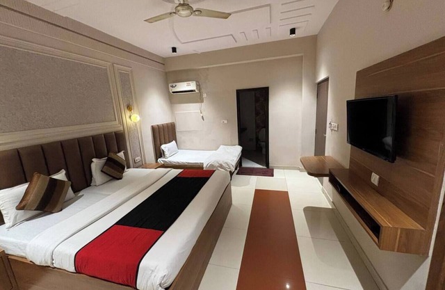 M House stay near TajMahal Entry
