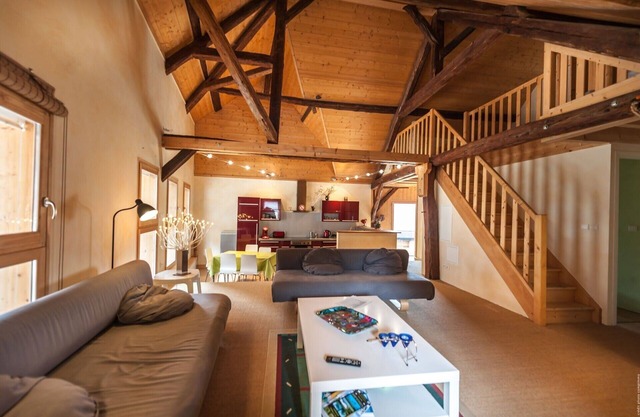 Magnificent apartment, 656 feet from the lake of Annecy