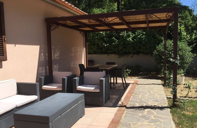 Magnificent Tranquil Villa in Tuscany close to Montepulciano and Vineyards
