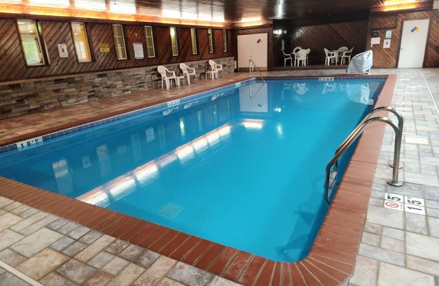 MainStay Suites LeClaire - Quad Cities