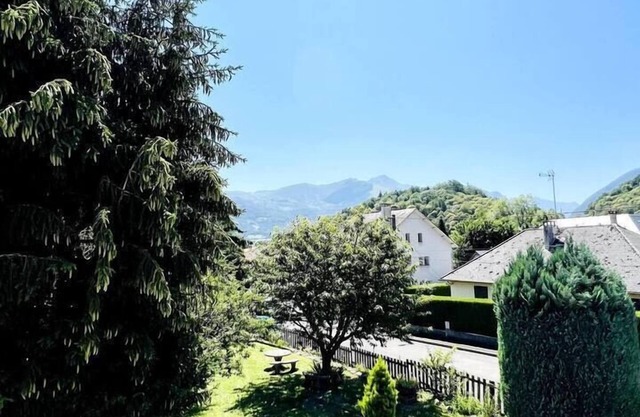 Maison 12 Pers. Dans les Pyrénées, Jardins et Balcon