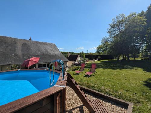 Maison avec piscine privative et jacuzzi à Rouvres-les-Bois - FR-1-591-722