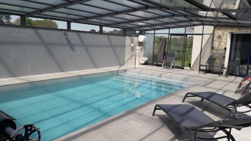 Maison avec Piscine couverte BADEN GOLFE DU MORBIHAN