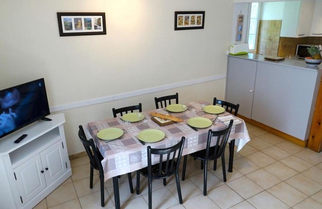 Maison Charmante 6 Pers, 3 Ch, Terrasse, Jardin, Proche Marché et Télécabine à Luchon - FR-1-313-158