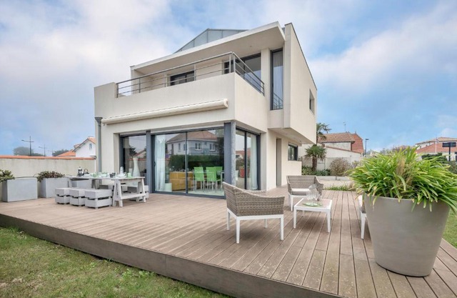 Maison d’Architecte Face Mer à la Plaine sur Mer