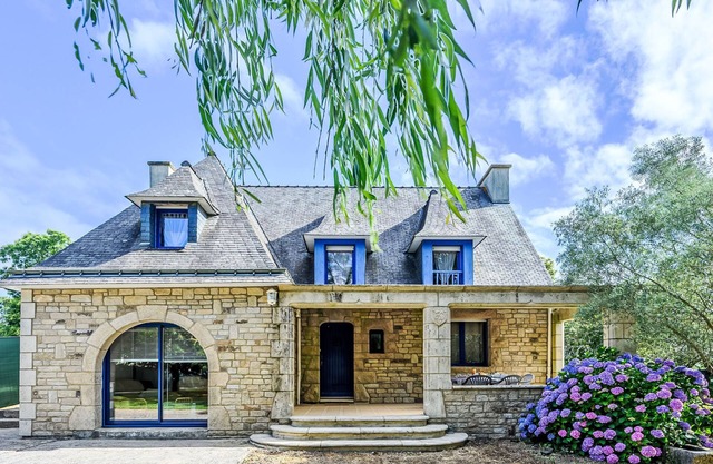 Maison De Bréarec by Interhome