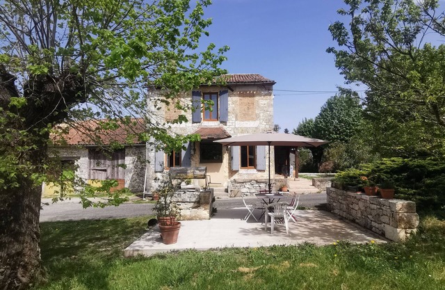 Maison en Pierre au Cœur du Périgord Pourpre, Idéale Pour les Familles !