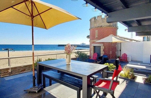 Maison "les pieds dans le sable" Vue mer