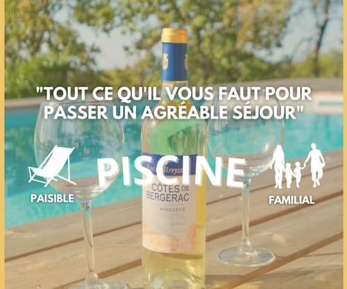 Maison Moderne avec Piscine au Cœur des Vignes