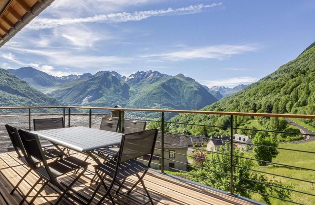 Maison neuve à Grust pour 12 personnes, 4 chambres, WIFI, parking, linge et ménage inclus - FR-1-402-110