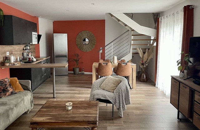 Maison Plein Centre, Idéale Pour un Couple