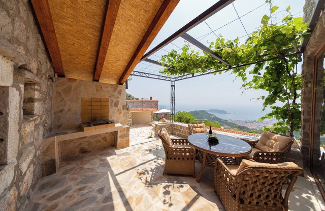 Majestic Sea View Villa w/Private Pool