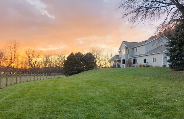 Make your escape to Rural Wisconsin. Only 20 miles to Madison