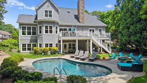 Making Waves by AvantStay Sleeps 20 Pool