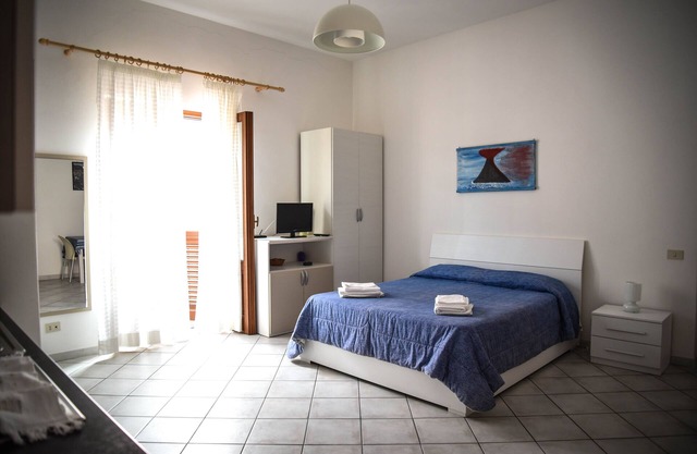Malvasia 70 - Studio flat in Lipari centre