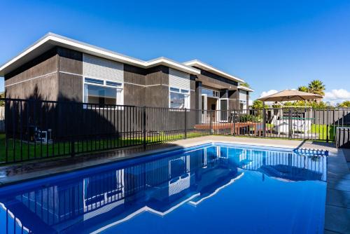 Mangawhai Family Fun - Mangawhai Heads Escape