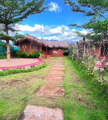 Mannora Resorts
