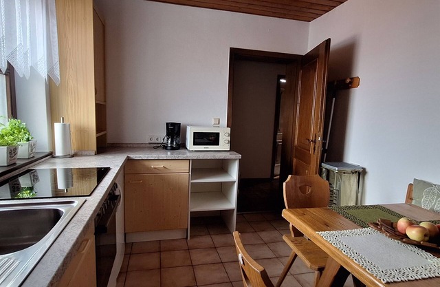 Mansarden-wohnung 38m² mit Bergblick, bis 4 Personen, 2 Balkone