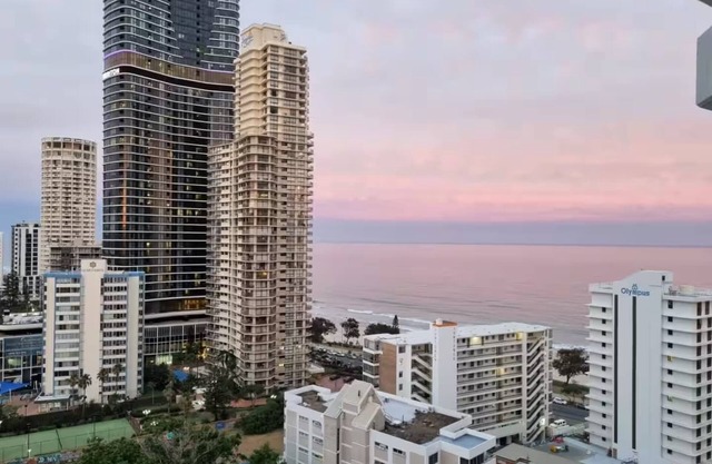 Mantra on View Ocean Escape at Surfers Paradise