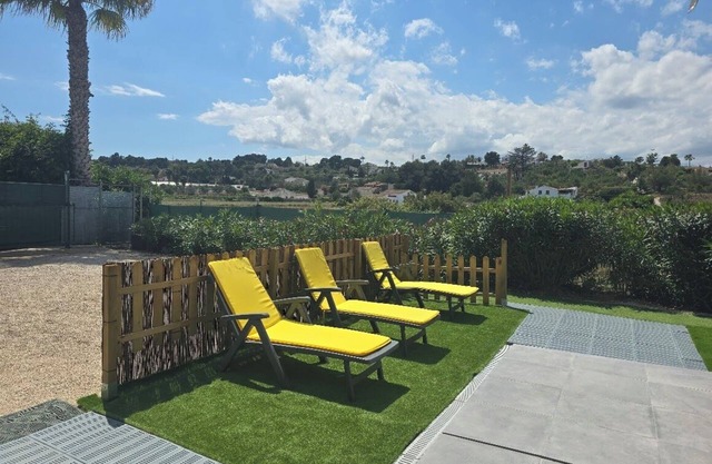 MANU VILLA IN THE HEART OF THE COUNTRYSIDE AND VINEYARDS, IDEAL FOR RECHARGING YOUR BATTERIES
