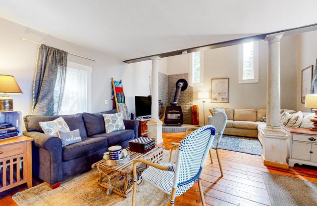 Maple's Suite