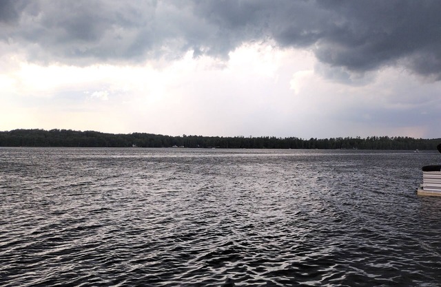 Maranacook Lake Front Cozy Cottage