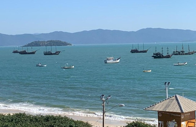 Maravilhoso apartamento Beira-mar praia da cachoeira Florianópolis