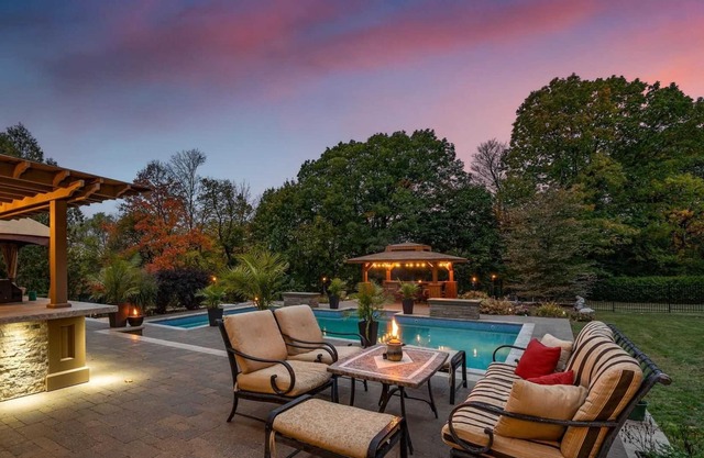 Markham Country Living