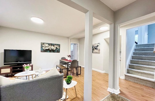 Markham Peaceful Room-Free Wifi&Parking