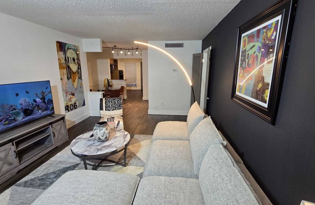 Marquee Uptown 2BR 2BA Galleria Condo Unit 108
